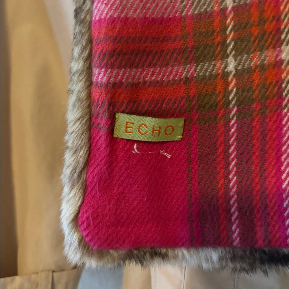 Faux Fur Reversible Scarf - Picture 3 of 4